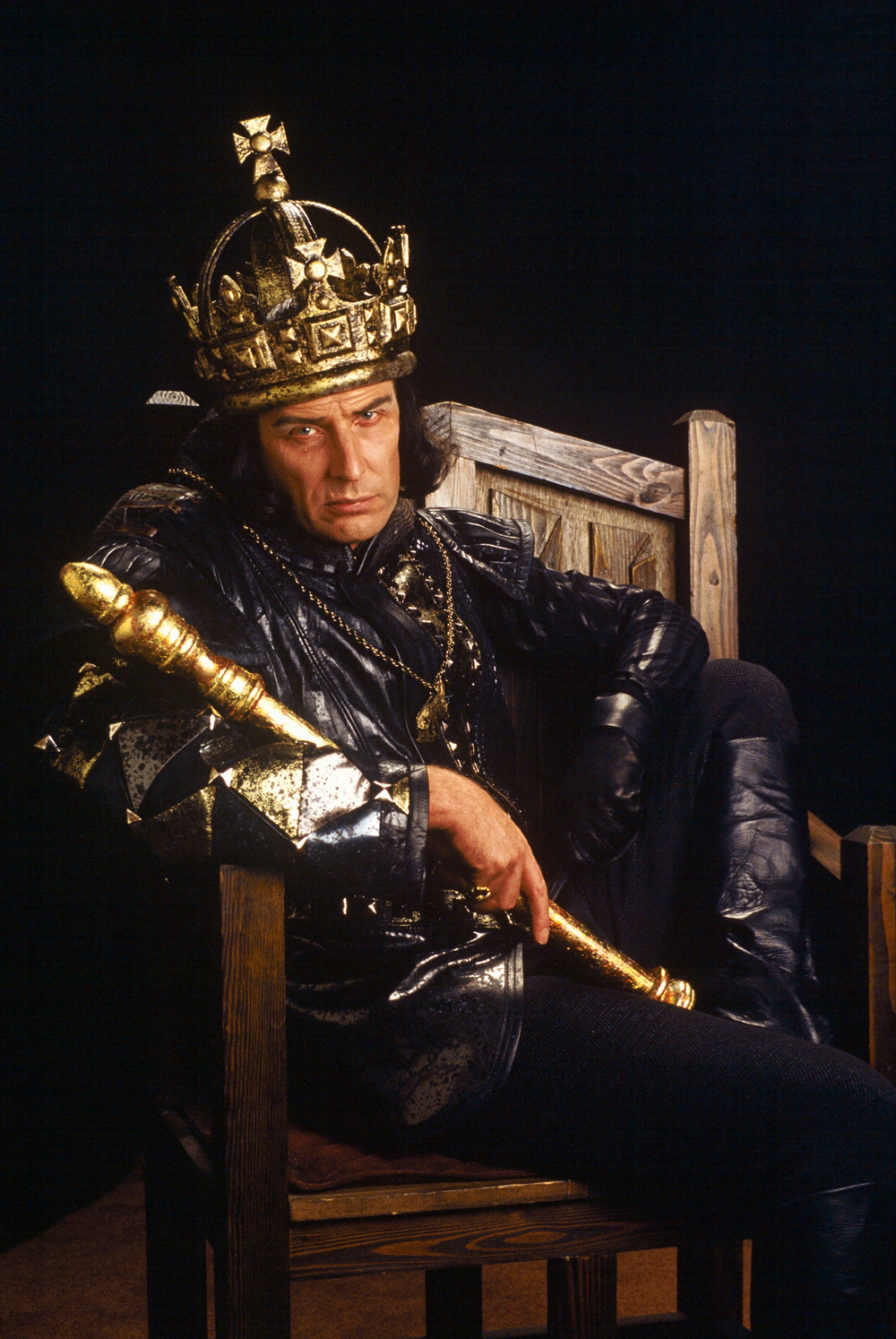 Paxton Whitehead in The Old Globe's 1983 production of Richard III, directed by John Houseman.
