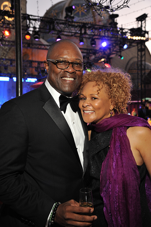 Board member Michael Taylor and Janice Brown at the 2016 Globe Gala – A Night of Revels – on Saturday, September 24, 2016. Photo by Douglas Gates.