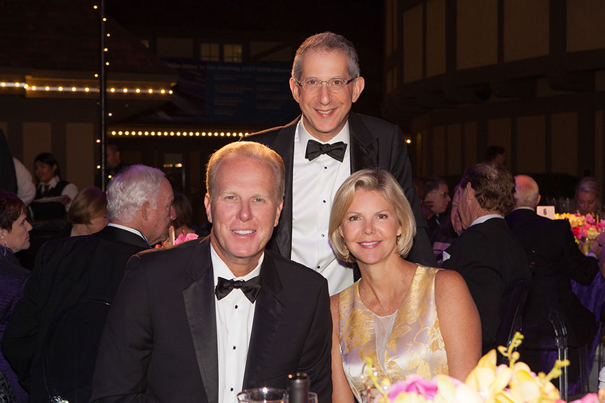 (from left) Mayor Kevin Faulconer, Erna Finci Viterbi Artistic Director Barry Edelstein, and Katherine Faulconer. Photo by Melissa Jacobs.