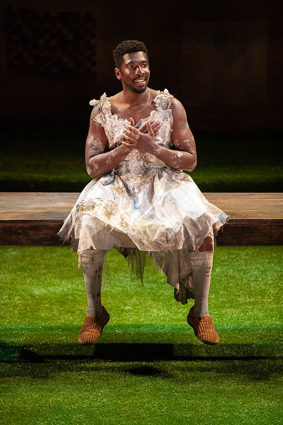 James Udom as Petruchio in The Taming of the Shrew, 2022. Photo by Jim Cox.
