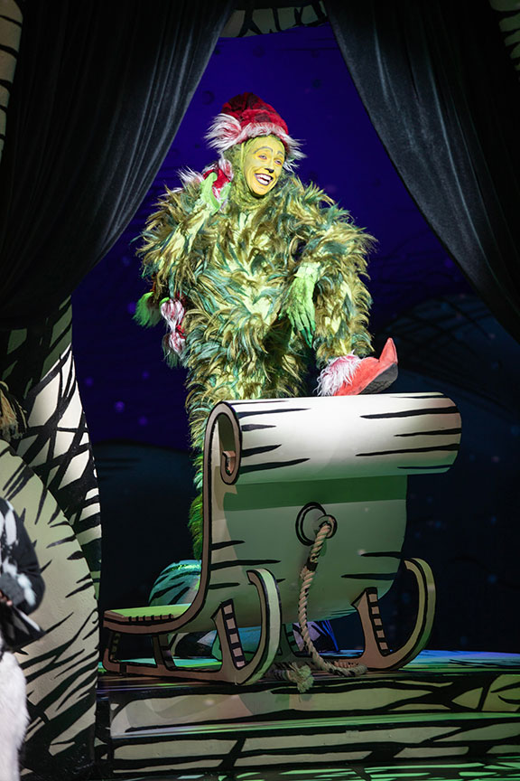 Andrew Polec as The Grinch in Dr. Seuss’s How the Grinch Stole Christmas!, 2023. Photo by Jim Cox.