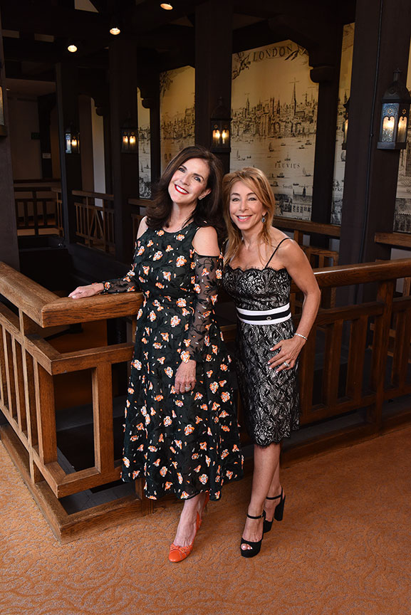 (from left) The 2019 Globe Gala Co-Chairs Karen Tanz and Ellise Coit. Photo by Douglas Gates.